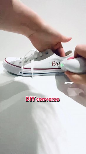 DIY Wedding Converse: Personalize Your Special Day