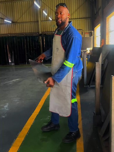 The festive season has come to an end and now it’s time to think about your future! Choose an artisan qualification and build skills that last a lifetime. YOUR FUTURE STARTS NOW! #thefutureisartisan #Durnacolskillshub #matrics2025