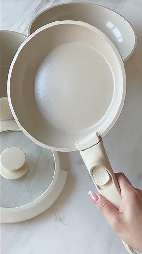 Upgrade your kitchen game with this ceramic coated cookware set! #redchef