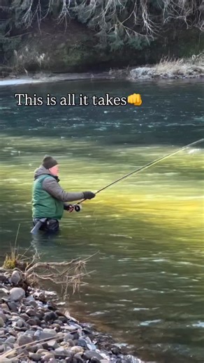 A well executed Skagit cast. Or, waterborne, sustained anchor Spey cast. #flyfishing #speycasting #flyfishingforsteelhead | Timmy Rawlins