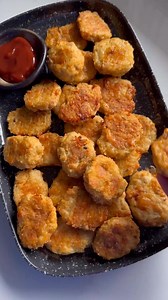 Low Carb Chicken Nuggets Full Recipes In Caption 👇 Don’t forget for free keto recipes Cookbook and bonus 28 day plans 👉 https://cutt.ly/d35MiNH The Keto Recipes !! 💁 What are in 28 day challenge?💡 If you want to lose 7-12 lbs in the first week alone with keto life style. You can click link in our bio to get Everything You Need for keto Success. Just imagine… 28 days from now, you will have successfully completed the Keto Challenge. ingredients chicken nuggets: 2 lbs ground chicken 2 eggs 1/3