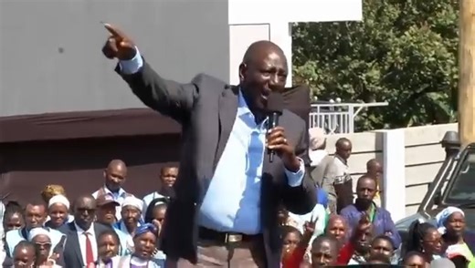 President Ruto Challenges Leaders to Account for Development Record President William Ruto has called on leaders to be accountable to the people by presenting their development record, emphasizing that leadership must be measured by tangible results and service delivery. “Leteni record yenu ya maendeleo,” the President said, underscoring the need for transparency, performance, and people-centered governance. | Radio Domus