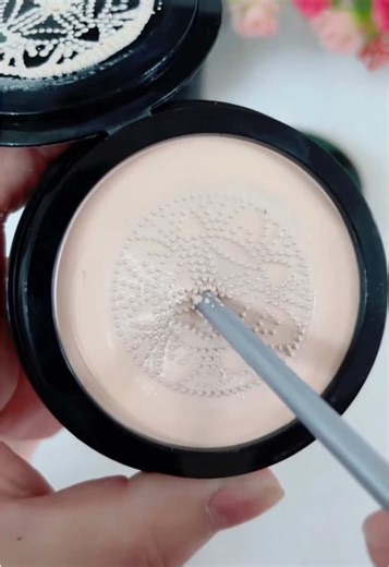 Born to Blend: A Makeup Lover's Guide