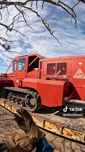 Exploring the Volante de Moledora and Trailers