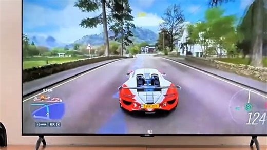 创维电视画质出众色彩真实搭配震撼音效轻松打造家庭影院级视听享受无论是追剧还是看电影都能沉浸感满满现在入手还有超值优惠等你来拿