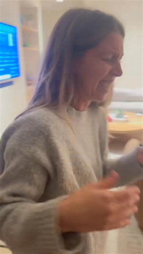 I love my daughter’s reaction when she found out Taylor Swift was wearing a necklace that Jaclyn designed. www.audryrosejewelry.com Sound Up!!! | Susan Graver