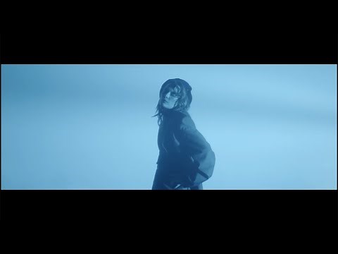 Public Service Broadcasting - Blue Heaven [ft. Andreya Casablanca]