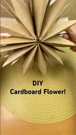 🌼 DIY Cardboard Flower! ♻️ Easy Spring Craft from Recycled Materials! 🌿✨