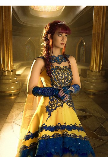 Disney Descendants 2 Cosplay: Mal Dress Replica Journey