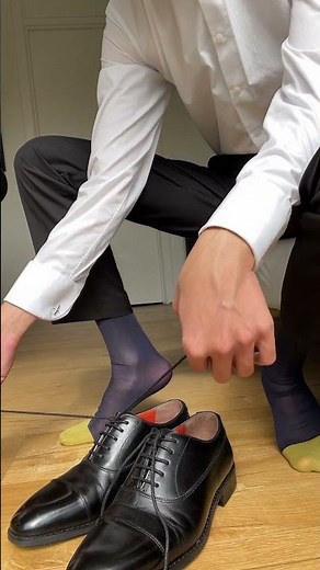 Men’s Ultra Sheer Gold-Toe Business Dress Socks #menssocks #nylon #dresssocks #foot #mensfashion