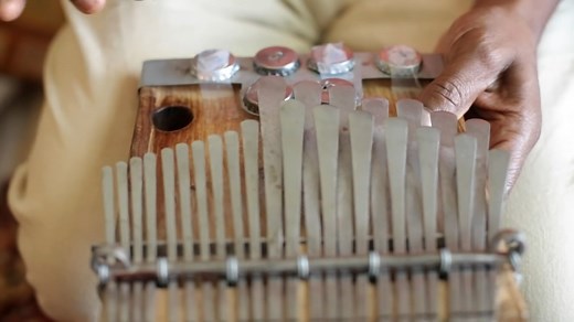 We love this sound so much! Also known as an African thumb piano, the mbira is a musical instrument created and performed by the Shona people of Zimbabwe. Here's Professor Anand Prahlad demonstrating the mbira. Video via Mizzou, filmed in Columbia, Missouri. | African Drumming