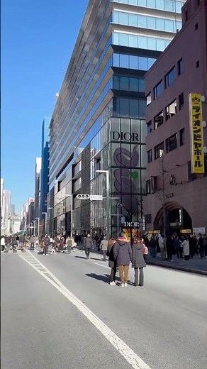 Exploring the Busy Streets of Tokyo Japan City Walk 4K