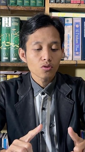 The Difference Between Friday Sermons and Eid Sermons by Ustadz Anwar Jailani