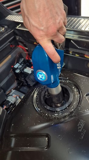 4.2M views · 22K reactions | Broken AdBlue Tank #mercedes #diesel #adblue #w212 #repair | Marius RBE | Facebook