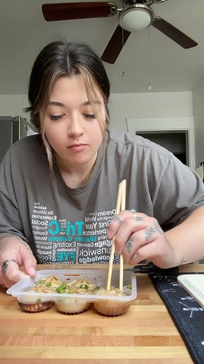 5.2K views · 80 reactions | Part 3: another long video﫶 @bibigousa #bibigo #bibigodumplings #dumplingmukbang #eatwithbecks #eatwithme #comeeatwithme #makesureyoueatyoudeserveit #clevelandfoodie #foodtok #food #foodie #clevelandfood #clevelandfoodies #ohio #cleveland #clevelandohio #cleohio #cle #foodreview #restaurant #restaurantlife #foodblogger #clevelandblogger #clefood #cleeats #clefoodies #clefoodie #eatlocalohio #clevelandfoodblogger #foodielife | Eatwithbecks | Facebook