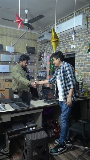 ASANSOL City Of Brotherhood on Instagram: "🔥 Durgapur ka Sabse Budget Computer Shop! 🔥 😱 Laptop starting ₹3000 Computer CPU Rs. 2800 🖥️ Brand New Desktop just ₹9999 🎮 Gaming PC from ₹14999 Low budget mein best laptop, CPU aur gaming PC chahiye? Students, office users aur gamers ke liye perfect deals 💯 📍 Shop Name: Infofix Computers 📍 Location: Durgapur opposite Haji Biriyani Ph No. 8016872767 🛠️ Laptop | Desktop | CPU | Gaming PC | Repair | Upgrade"