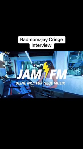 Throwback to Badmómsjay Interview mit JAM FM | Part 1❗️ #badmomzjayyy #rap #shirindavid #interview #jamfm #music