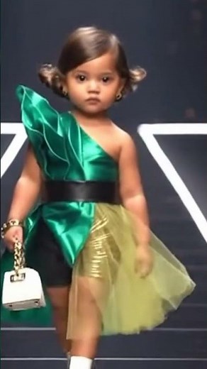 Mini Models Runway – Cute Babies in Fashion