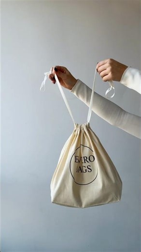 Pull & Go! 👜✨ Trendy Drawstring Bag Review #DrawstringBag #BagReview #FashionStyle #ChicBag