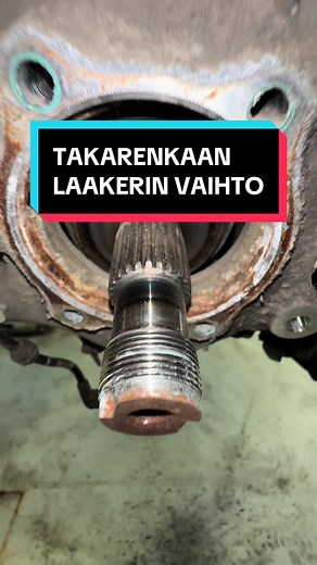 Mercedes-Benz takapyörän laakerin vaihto: Opas