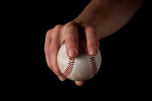 4 Seam Vs 2 Seam Fastball - Baseball Bible