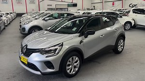 Late model, low kms with all the features 2021 Renault Captur Intens! Call Kurt 0414780035 https://www.carnet.com.au/carnet-smithfield/view/2021-Renault-Captur/31046567 | CarNet
