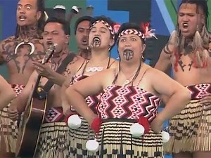 Te Waka Huia, 1996 | Kapa Haka | Te Ara Encyclopedia of New Zealand