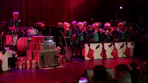 The Brian Setzer Orchestra Christmas Rocks! A Private SiriusXM Concert captured live at the Troubadour SiriusXM Radio Holly (Ch. 70) Friday 12/22 9 pm ET Saturday 12/23 12 pm ET Sunday 12/24 3 pm ET Christmas 12/25 12 am ET SiriusXM RadioOutlaw Country (Ch. 60) Friday 12/22 8 pm ET Saturday 12/23 10 pm ET Sunday 12/24 12 pm ET Christmas 12/25 10 am & 6 pm ET | Brian Setzer