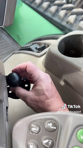 Install a 7” Screen on Your John Deere Armrest