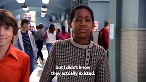 Chris asks for an allowance 💰 watch 'Everybody Hates Chris' for free on Tubi: https://tubitv.com/series/300009281/everybody-hates-chris | Tubi