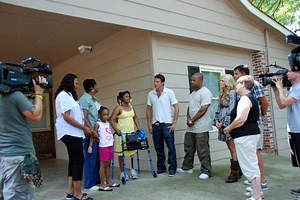 Full Madison Episode of "Extreme Makeover: Home Edition" Available Online