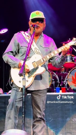 Hank Williams Jr.: A Legacy in Country Music