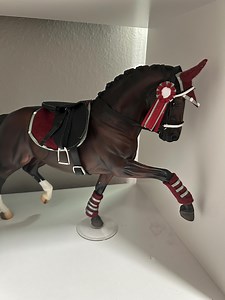 Breyer | Model Horse | Dressage | Tack Set | Scale 1:9 | Red | Green | Breyer Horse Tack | Breyer Horse Accessories | Breyer Tack Sets | Toy - Etsy
