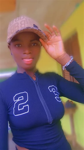 Vidéos de babB💋💋💋💋💍💍❤ (@renault.mon.cur.bb) avec son original - arobase le silencieux