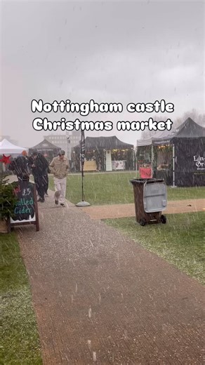 3.4K views · 91 reactions | Day 1 of 3 at Nottingham Castle was truly amazing — and so fantastically organised! What a day… from a biblical hailstorm to a giant snowman parading the marquee, and the most wonderful customer support. I’m absolutely shattered, but already excited for Day 2 tomorrow! ❄️ #sewjackie #handmadeinnottingham #handmadegifts #nottinghamcastle #craftfair | Sewjackie.com | Facebook