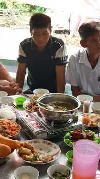 Traditional Vietnamese Death Anniversary: Cooking a Giant Village Feast!