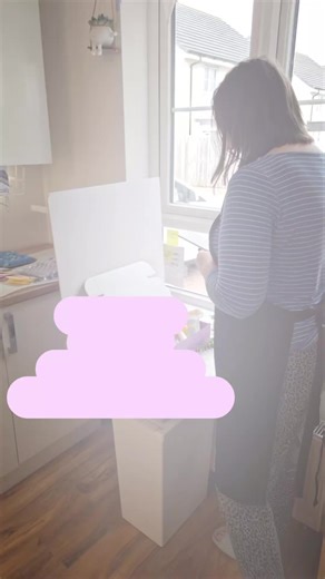 🌟 Exciting News for All Teacher and Nursery Assistant Gift Hunters! 🌟 👀 LOOK what's NEW in store for you! We've curated the perfect one-stop-shop for all your teacher gift needs. Whether it's for End of term or just a thoughtful surprise, we've got you covered with unique gifts that'll make them smile. 🎁 🛍️✨ Imagine 30-second unique gift magic—no more rushing around! Just click the link and discover a treasure trove of delightful options. From soothing bath bombs to charming classroom essen