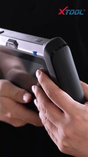 XTOOL D7W Wireless Bidirectional Scan Tool Unboxing-XTOOL.co.uk
