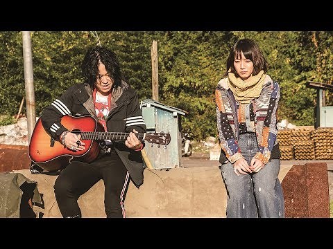 阿部サダヲ＆吉岡里帆がデュエット 「音量を上げろタコ！」主題歌が誕生する瞬間の本編映像公開