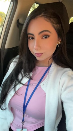 Amazon wishlist in bio 👩🏻‍🏫 🩷#latina #maestra #teacher #ootdinspo #fypシ