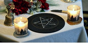 Aprenda como fazer o seu próprio altar altar wicca💀