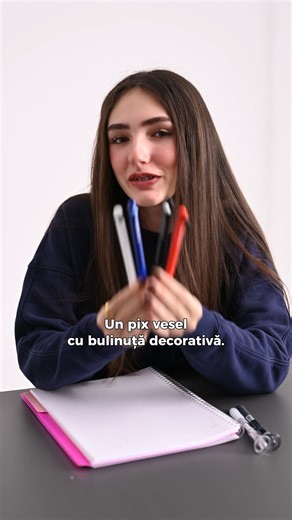 DACOmag on Instagram: "Școala e mai fun când ai pixurile potrivite 😏✏️ Bulinuță 🌟 sau OZN 🛸? Unul cu mecanism prin rotire și vibe vesel, celălalt cu design jucăuș și scriere fină. Tu pe care îl alegi? 👀 👉 Le găsești pe dacomag.ro."