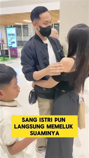 a touching moment when a wife meets her husband ‼️‼️ #wife #husband #migrating #touchingmoment