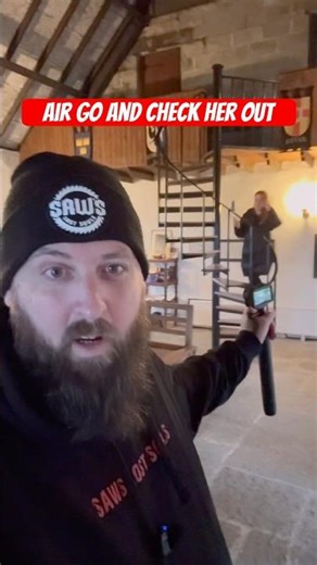 WE WEREN'T ALONE AT REDWOOD CASTLE #paranormalactivity #haunted #ghosthunt