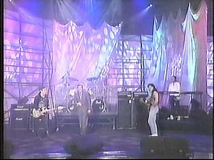 Joe Satriani - Tonight Show 1992 Friends & Satch Boogie