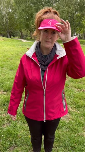 95 reactions · 18 comments | Auslan readback practice - 1/11/2025 Watch the video and answer the questions. #parkruntourist #parkrunnz | Awesome Auslan | Facebook