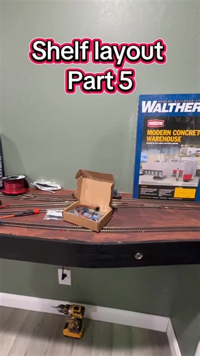 Ho scale. Shelf layout part 5.#modeltrains #modelrailroad #hoscale #railfan @WalthersTrains