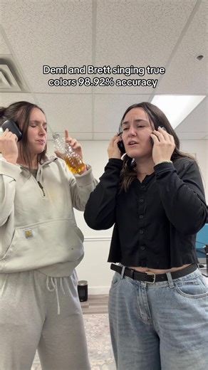 Demi and Brett's Impressive Rendition of True Colors