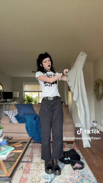 Outfit Ideas for Work: Stylish OOTD Inspiration