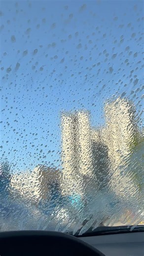 amputee_beauty (@amputee_beauty)’s videos with original sound - amputee_beauty